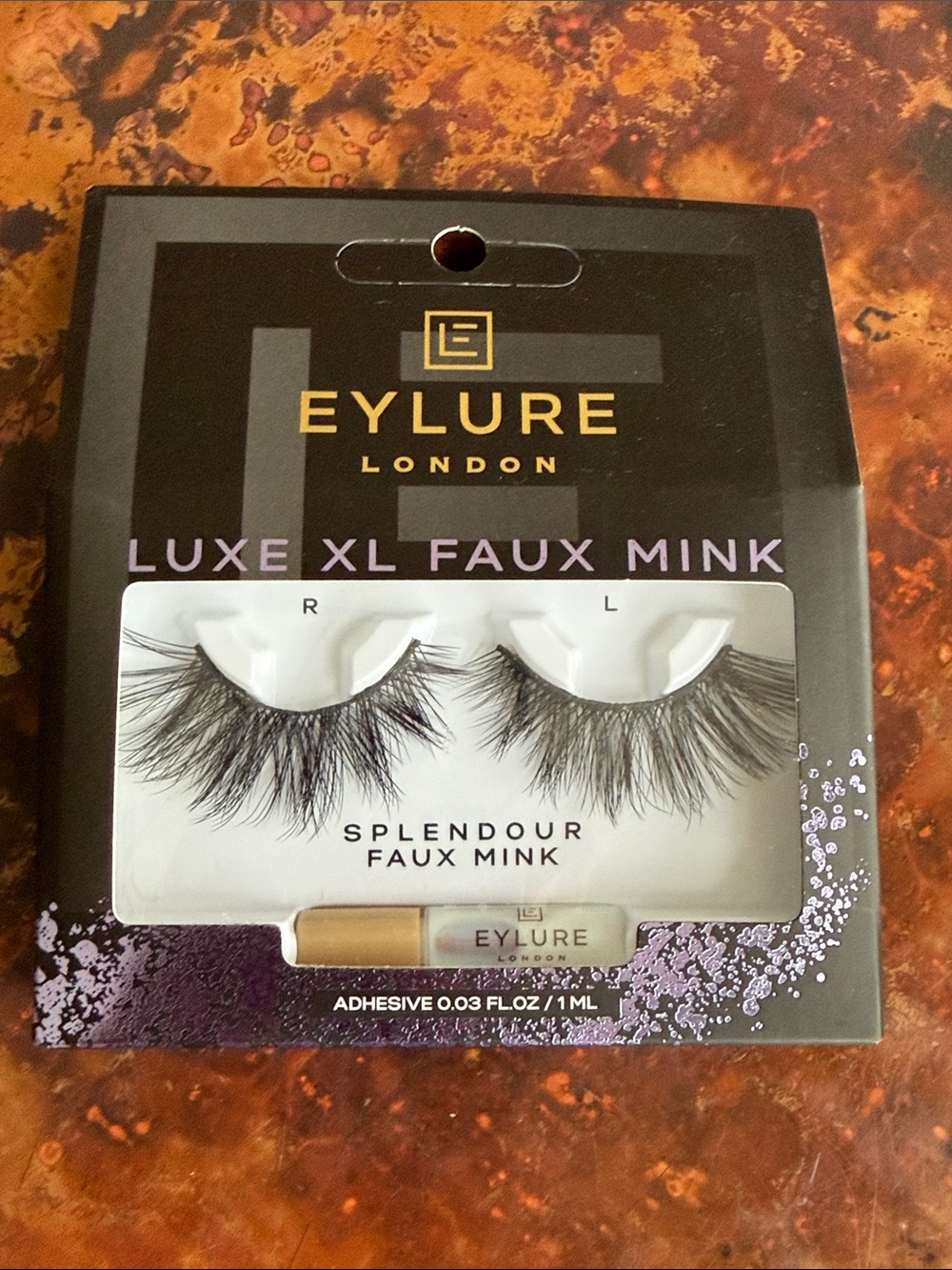 EYLURE London XL Faux Mink 18 HR Splendour 10X Reusable Black Lashes with Glue